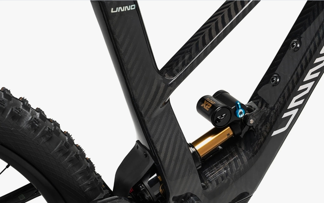 Vélo électrique Unno Mith Factory. DJI Avinox M2S