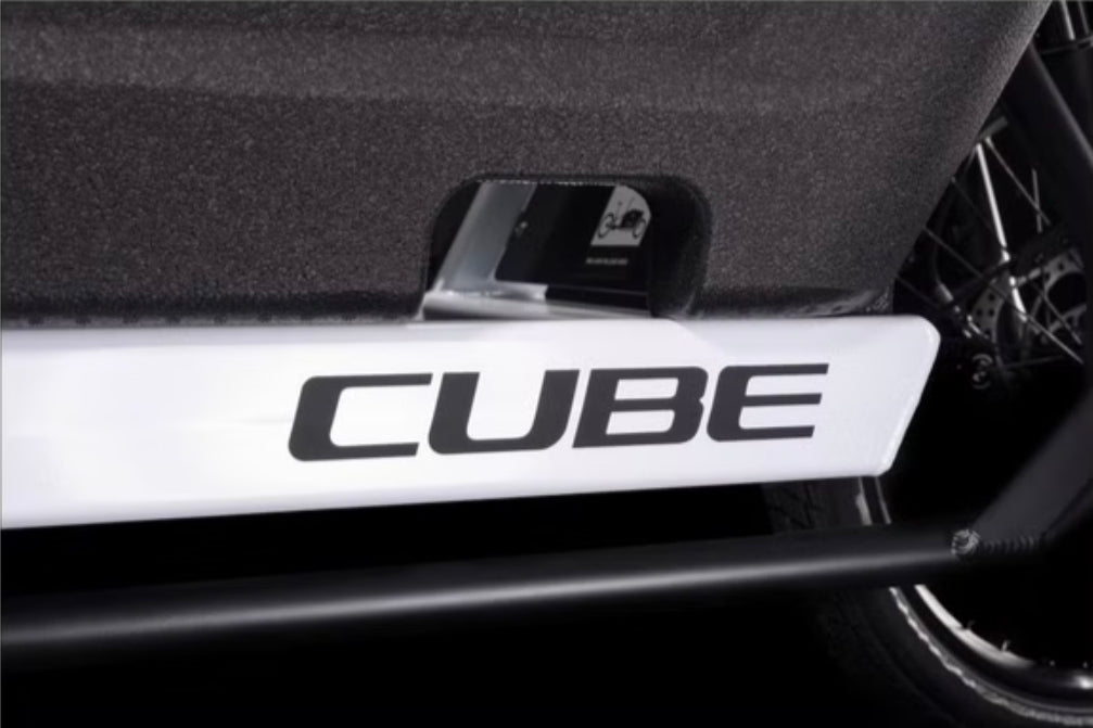 Vélo Cargo Électrique Cube Cargo Hybrid 500 Enviolo Cargo 500 Wh 20/27.5'' Blanc Flash 2025