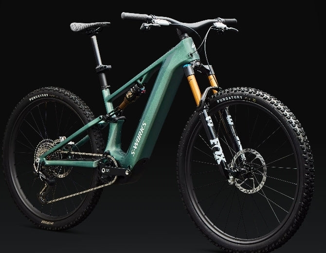 Velo electrique Specialized 
S-Works Turbo Levo R
Couple de 111 Nm, puissance de 850 W, batterie de 840W 2027