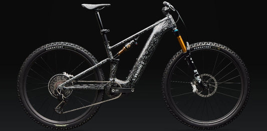 Velo electrique Specialized 
S-Works Turbo Levo R
Couple de 111 Nm, puissance de 850 W, batterie de 840W 2027